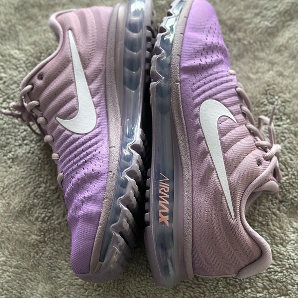 Nike Air Max - Picture 12 of 14